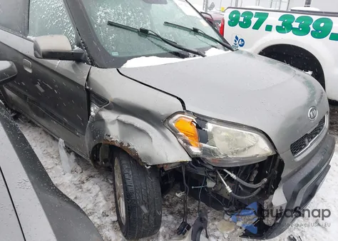 2010 Kia Soul + z USA, uszkodzony, nr VIN KNDJT2A26A7179810